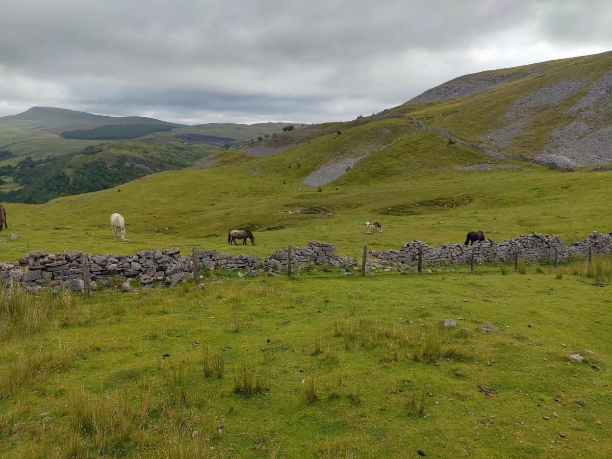 Pentre Riding Stables Abercraf Exterior foto